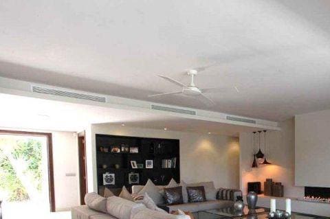 4 soverom Villa til salgs i Marbella med svømmebasseng garasje - € 1 995 000 (Ref: 10001642)