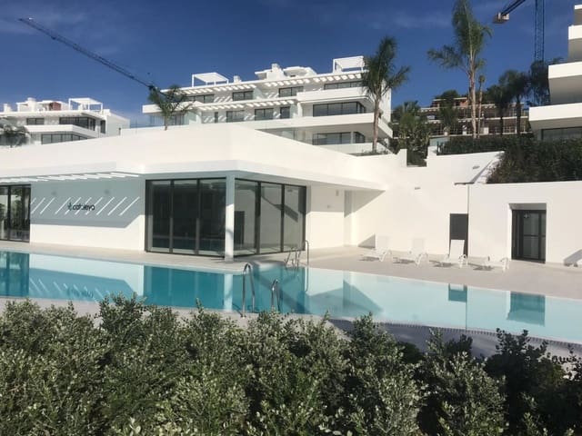3 sypialnia Apartament na sprzedaż w Estepona z basenem garażem - 585 000 € (Ref: 10001643)