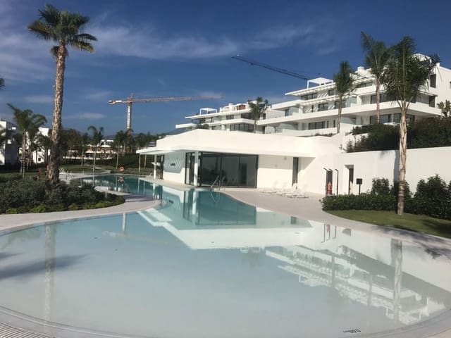 3 sypialnia Apartament na sprzedaż w Estepona z basenem garażem - 585 000 € (Ref: 10001643)