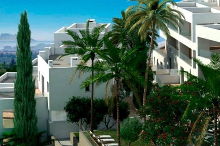 3 sypialnia Apartament na sprzedaż w Marbella z basenem garażem - 479 000 € (Ref: 10001645)