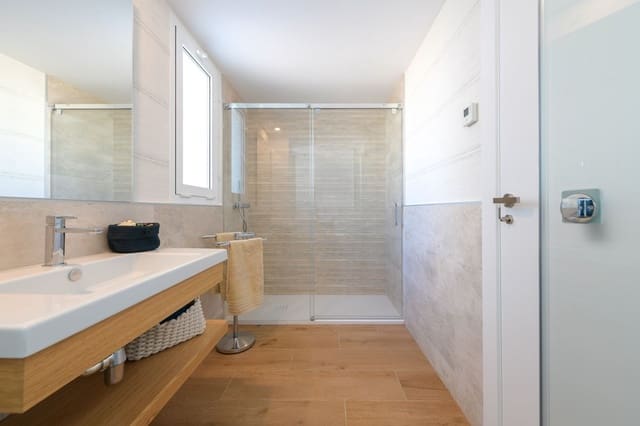 3 sypialnia Apartament na sprzedaż w Marbella z basenem garażem - 479 000 € (Ref: 10001645)
