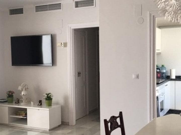 3 soverom Penthouse til salgs i Puerto Banus med svømmebasseng garasje - € 549 500 (Ref: 10001648)