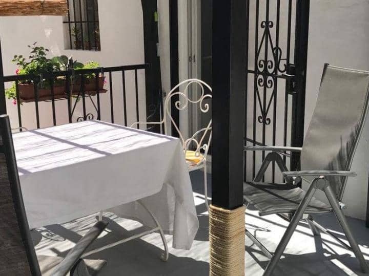 2 sypialnia Dom na sprzedaż w Marbella z basenem garażem - 399 500 € (Ref: 10001652)