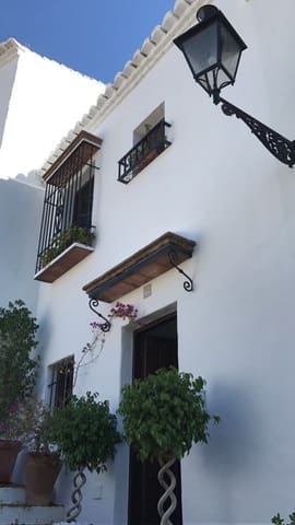 2 sypialnia Dom na sprzedaż w Marbella z basenem garażem - 399 500 € (Ref: 10001652)