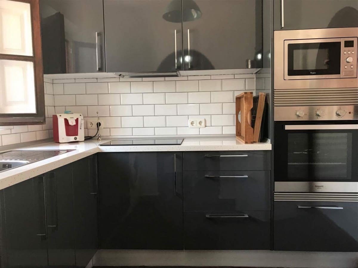 2 sypialnia Dom na sprzedaż w Marbella z basenem garażem - 399 500 € (Ref: 10001652)