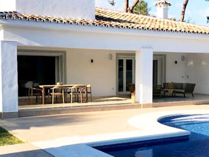 4 sypialnia Willa na sprzedaż w Marbella z basenem - 1 395 000 € (Ref: 10001654)