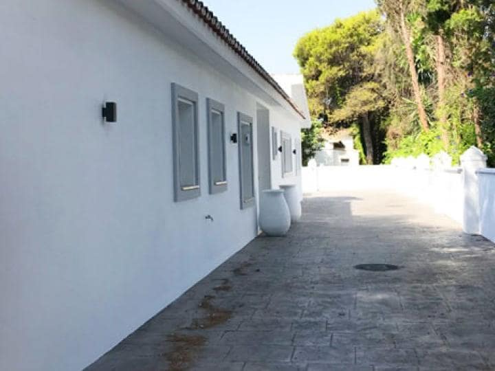 4 sypialnia Willa na sprzedaż w Marbella z basenem - 1 395 000 € (Ref: 10001654)
