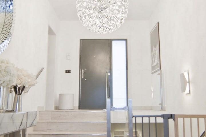 7 soverom Villa til salgs i Guadalmina med svømmebasseng - € 1 395 000 (Ref: 10001655)