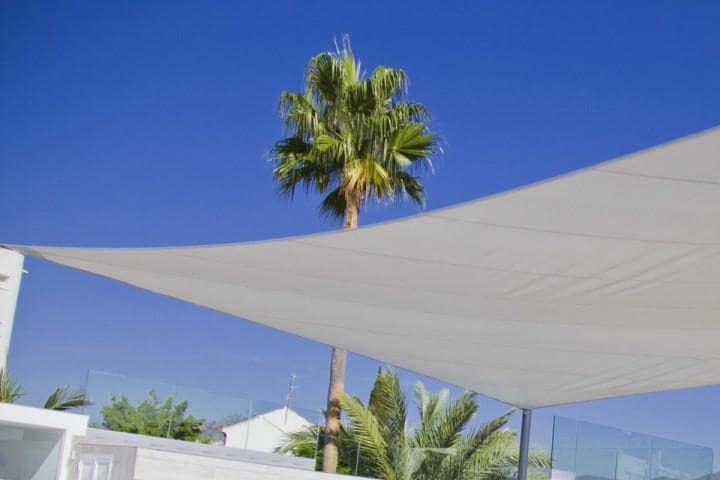 7 soverom Villa til salgs i Guadalmina med svømmebasseng - € 1 395 000 (Ref: 10001655)