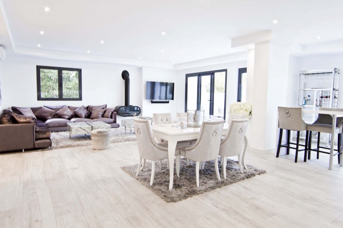 7 soverom Villa til salgs i Guadalmina med svømmebasseng - € 1 395 000 (Ref: 10001655)