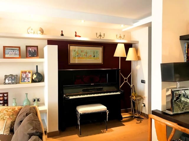 3 soverom Leilighet til salgs i Puerto Banus, Marbella med svømmebasseng garasje - € 1 350 000 (Ref: 10001657)