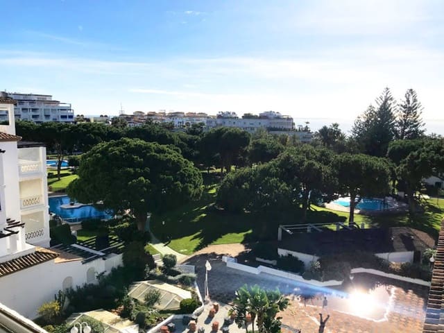 3 soverom Leilighet til salgs i Puerto Banus, Marbella med svømmebasseng garasje - € 1 350 000 (Ref: 10001657)