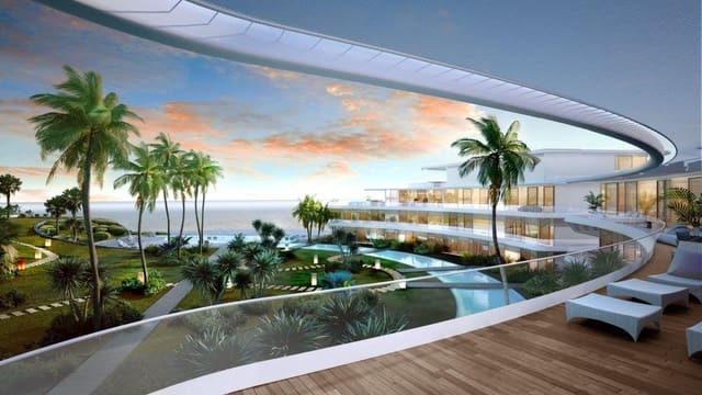 Ático de 3 habitaciones en Estepona en venta con piscina garaje - 1.991.000 € (Ref: 10001658)