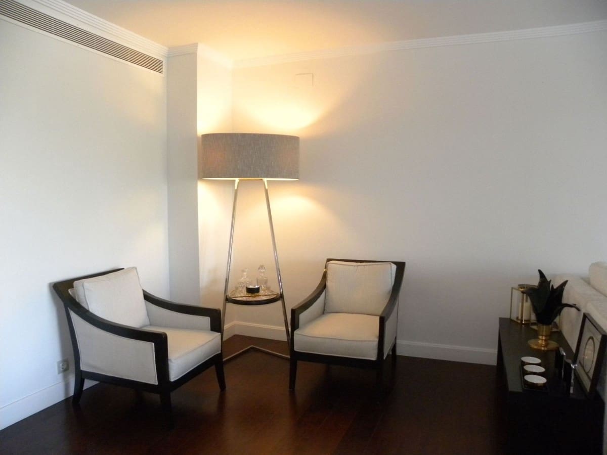 4 Zimmer Apartment zu verkaufen in Marbella mit Pool Garage - 995.000 € (Ref: 10001662)