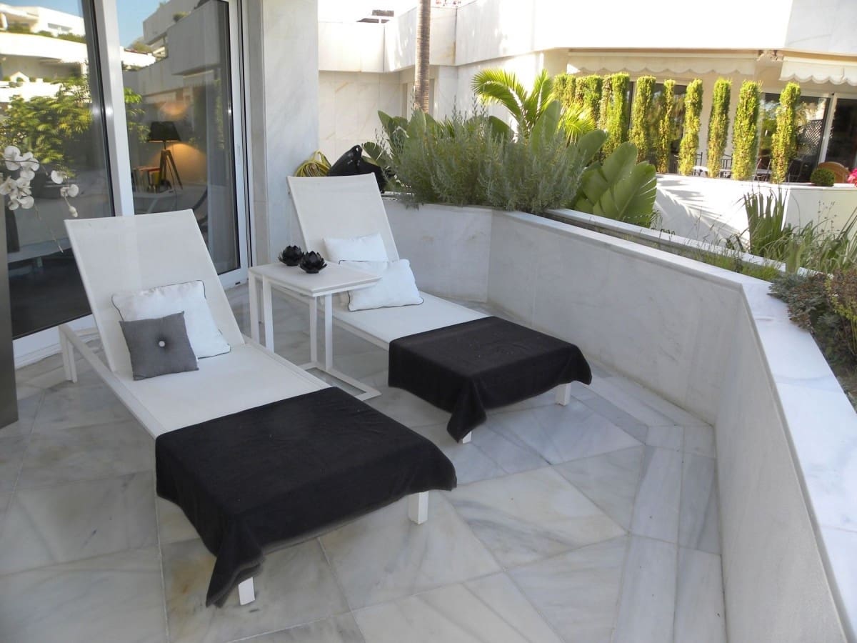 4 Zimmer Apartment zu verkaufen in Marbella mit Pool Garage - 995.000 € (Ref: 10001662)