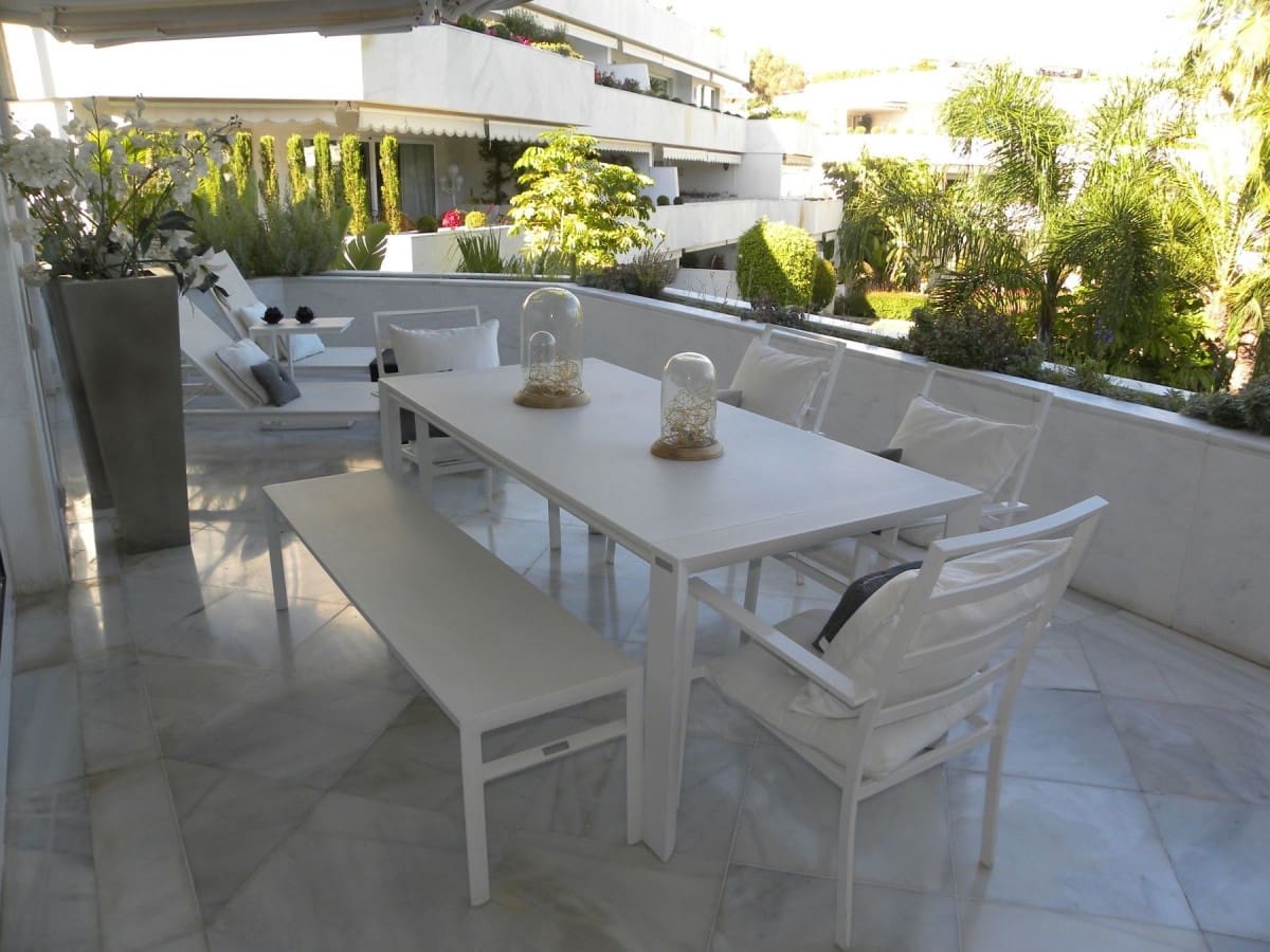 4 Zimmer Apartment zu verkaufen in Marbella mit Pool Garage - 995.000 € (Ref: 10001662)