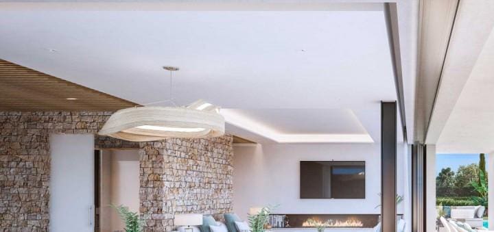 4 soveværelse Villa til salg i New Golden Mile med swimmingpool garage - € 1.295.000 (Ref: 10001663)