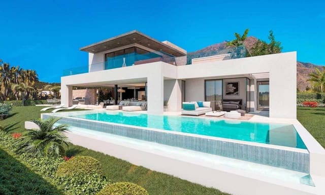 4 soveværelse Villa til salg i New Golden Mile, Estepona med swimmingpool garage - € 1.295.000 (Ref: 10001663)