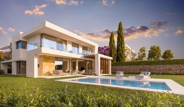 4 bedroom Villa for sale in Marbella with pool - € 1,320,000 (Ref: 10001666)