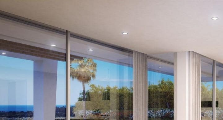 Chalet de 4 habitaciones en Marbella en venta con piscina - 1.485.000 € (Ref: 10001667)