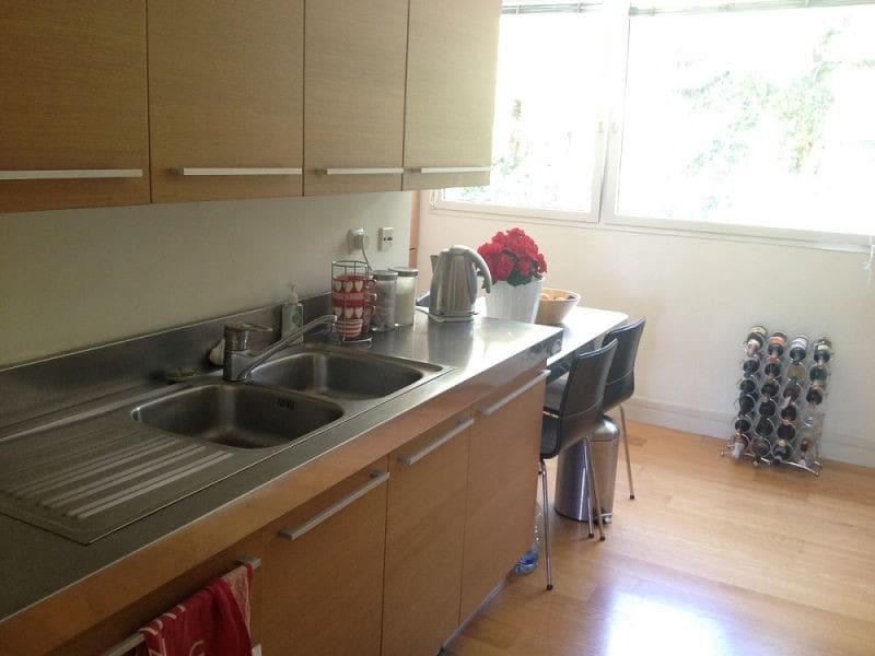 3 sypialnia Apartament na sprzedaż w Marbella z basenem garażem - 930 000 € (Ref: 10001672)
