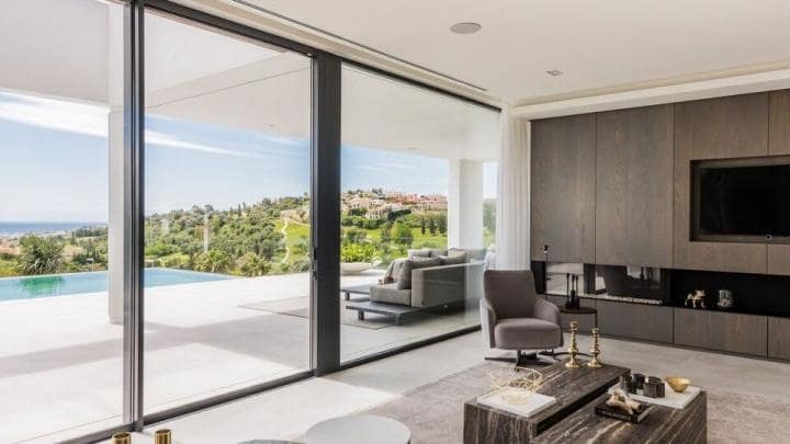 5 Zimmer Villa zu verkaufen in Benahavis mit Pool Garage - 3.750.000 € (Ref: 10001674)
