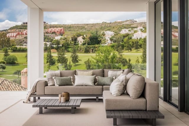 5 Zimmer Villa zu verkaufen in Benahavís mit Pool Garage - 3.750.000 € (Ref: 10001674)