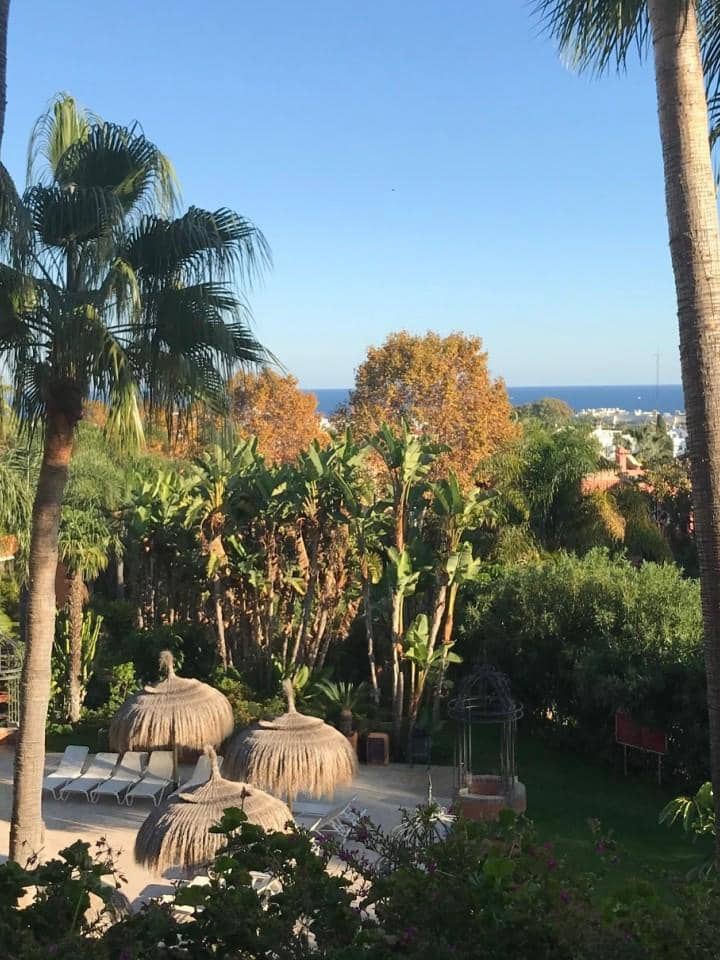3 quarto Penthouse para venda em Puerto Banus com piscina garagem - 1 275 000 € (Ref: 10001675)
