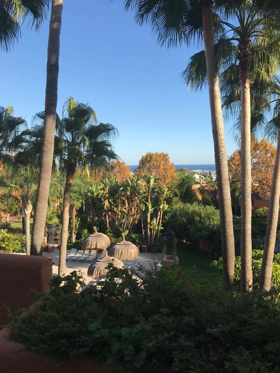 3 quarto Penthouse para venda em Puerto Banus com piscina garagem - 1 275 000 € (Ref: 10001675)