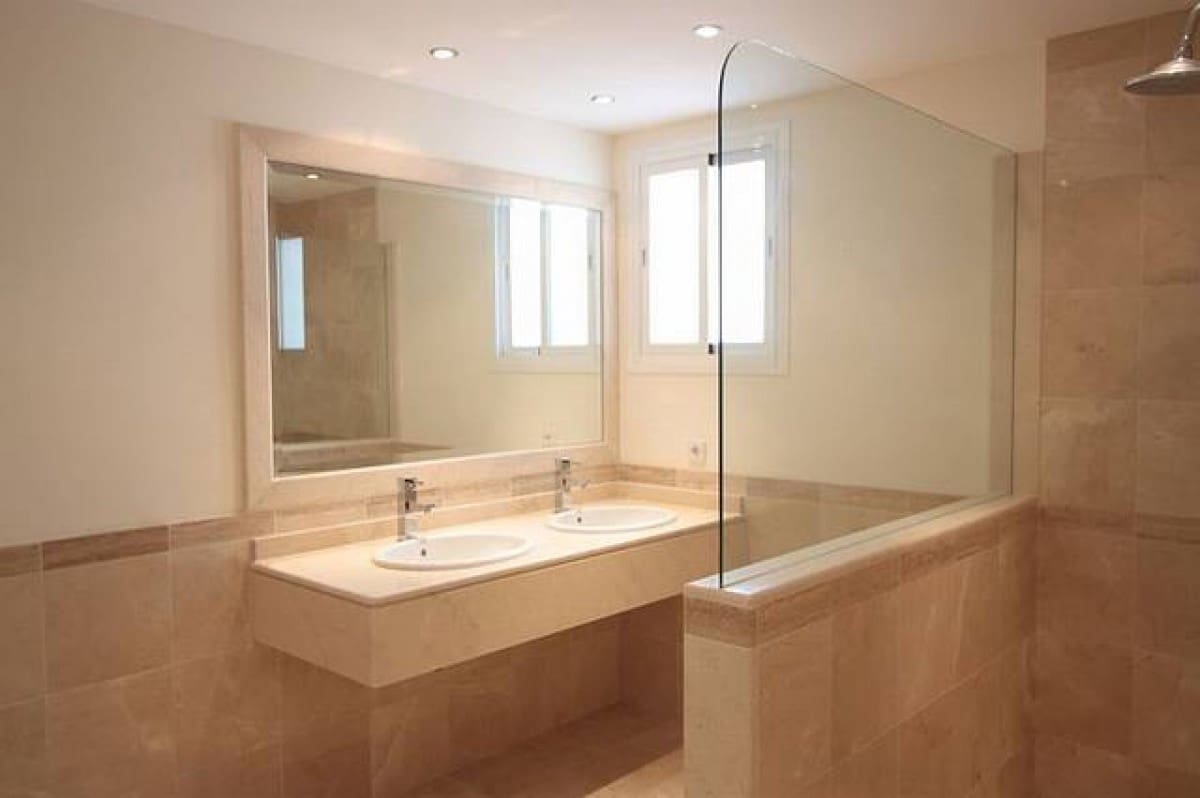 2 quarto Apartamento para venda em Puerto Banus com piscina - 995 000 € (Ref: 10001677)