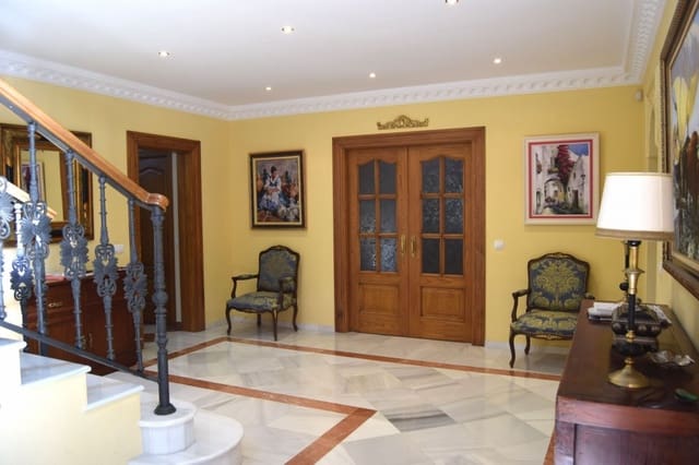 4 soverom Villa til salgs i Estepona med svømmebasseng garasje - € 2 750 000 (Ref: 10001678)