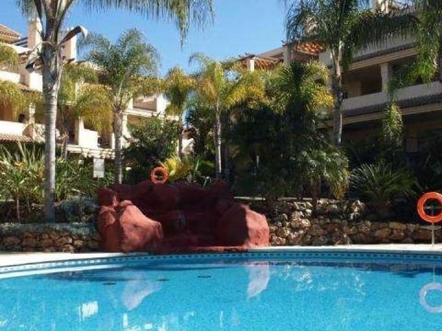 3 slaapkamer Appartement te koop in Marbella met zwembad garage - € 379.500 (Ref: 10001682)