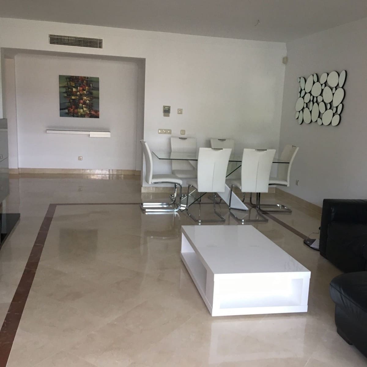 3 slaapkamer Appartement te koop in Marbella met zwembad garage - € 379.500 (Ref: 10001682)