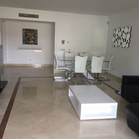 3 slaapkamer Appartement te koop in Marbella met zwembad garage - € 379.500 (Ref: 10001682)