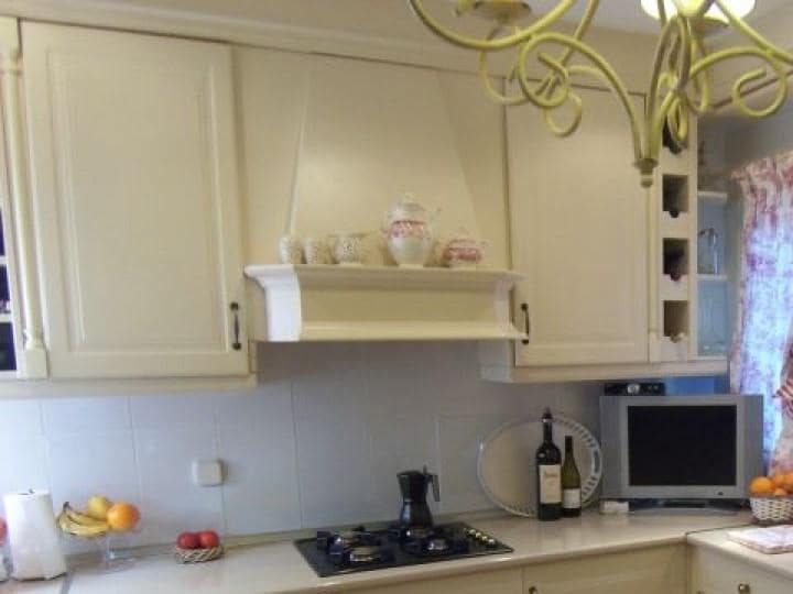 4 sovrum Villa till salu i Marbella med pool garage - 895 000 € (Ref: 10001686)