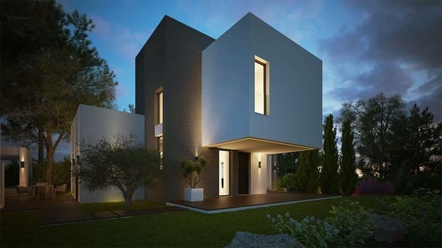 5 quarto Moradia para venda em Marbella com piscina - 1 698 000 € (Ref: 10001688)