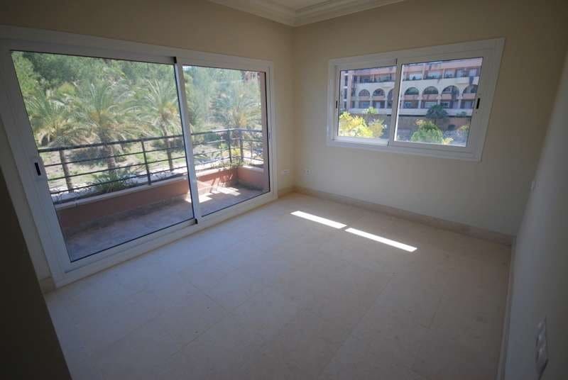 3 sovrum Takvåning till salu i Marbella med pool garage - 1 240 000 € (Ref: 10001689)