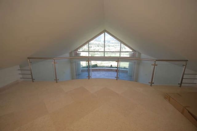3 sovrum Takvåning till salu i Marbella med pool garage - 1 240 000 € (Ref: 10001689)