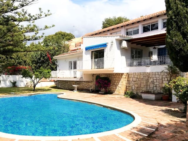 4 chambre Villa/Maison à vendre à Marbella avec piscine garage - 998 000 € (Ref: 10001690)