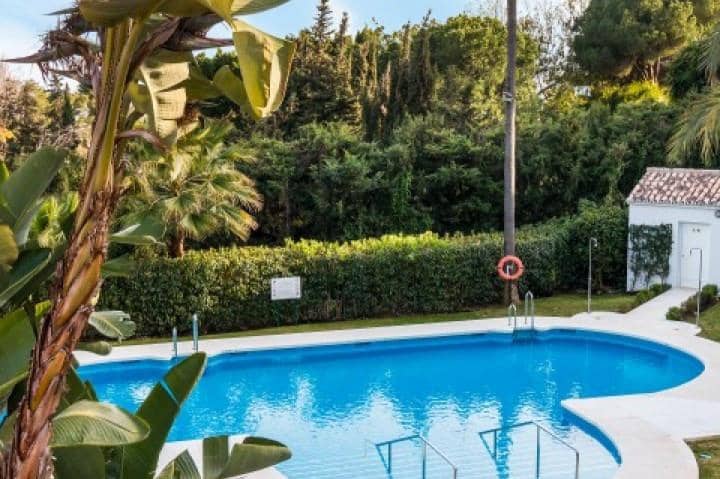 Apartamento de 4 habitaciones en Golden Mile en venta con piscina garaje - 895.000 € (Ref: 10001691)