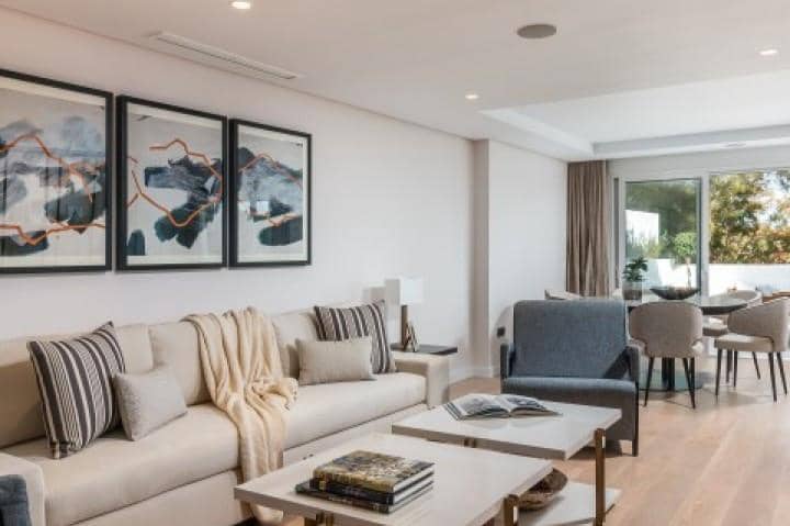 Apartamento de 4 habitaciones en Golden Mile en venta con piscina garaje - 895.000 € (Ref: 10001691)