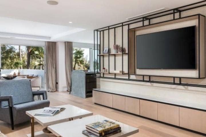 Apartamento de 4 habitaciones en Golden Mile en venta con piscina garaje - 895.000 € (Ref: 10001691)