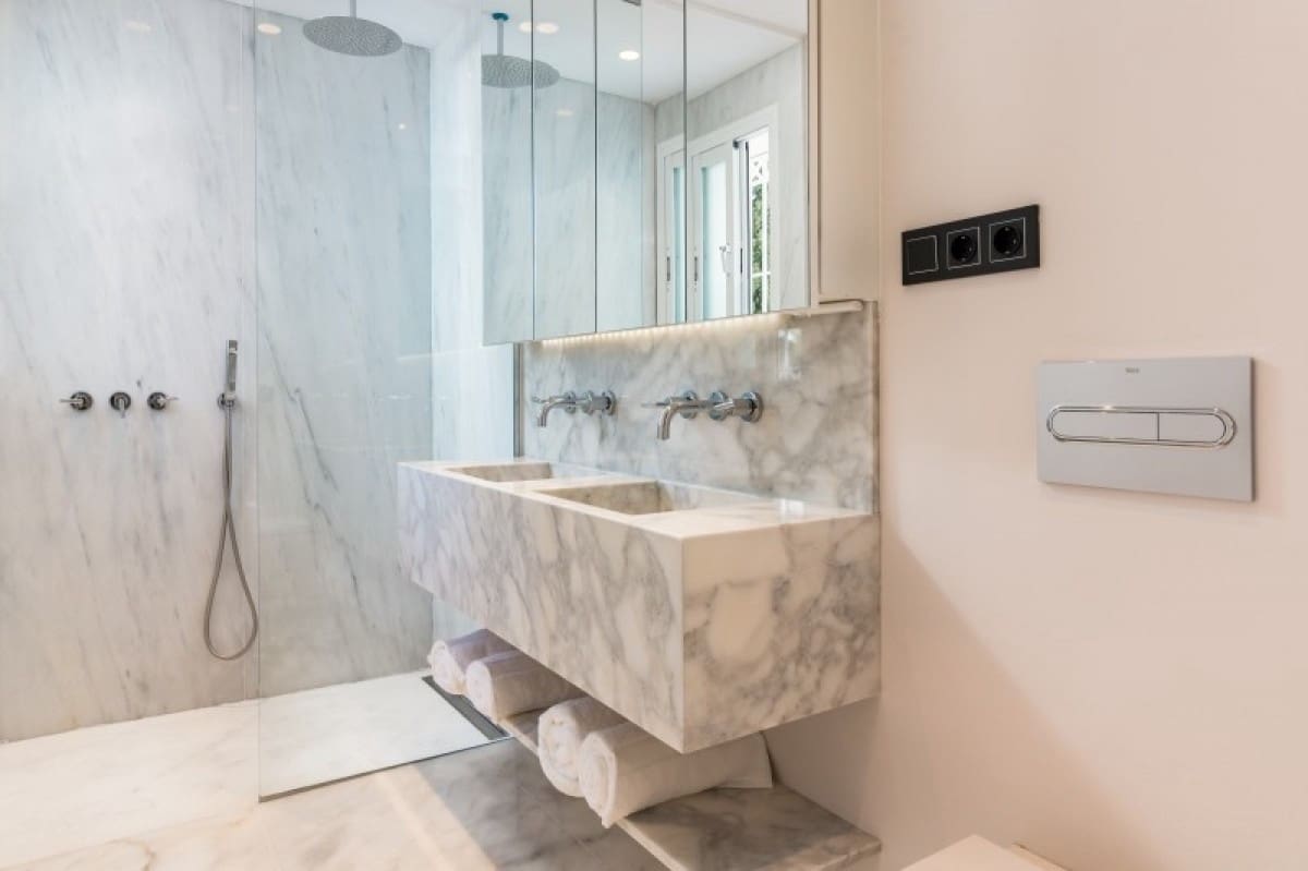 Apartamento de 4 habitaciones en Golden Mile en venta con piscina garaje - 895.000 € (Ref: 10001691)