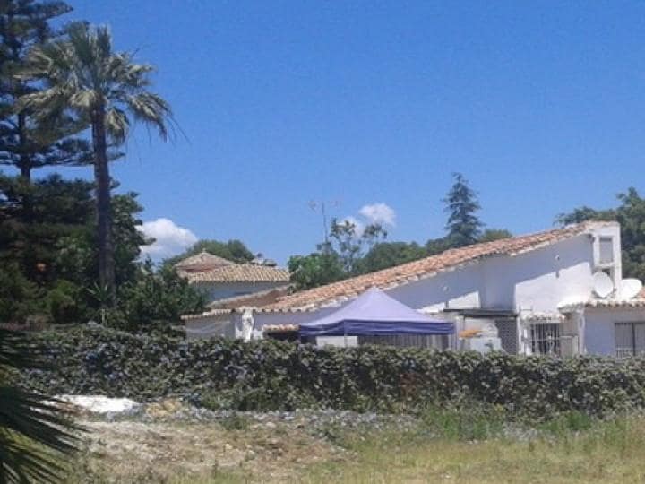 Tomt till salu i Marbella - 340 000 € (Ref: 10001692)