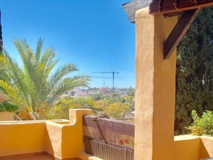 2 bedroom Apartment for sale in Estepona with pool garage - € 310,000 (Ref: 10001694)