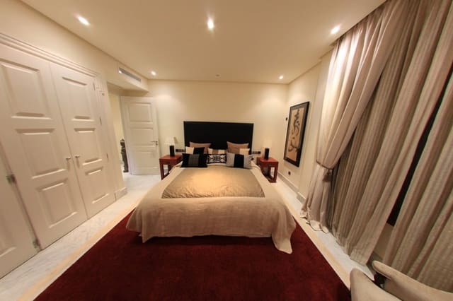 3 quarto Apartamento para venda em Marbella com piscina garagem - 1 950 000 € (Ref: 10001696)