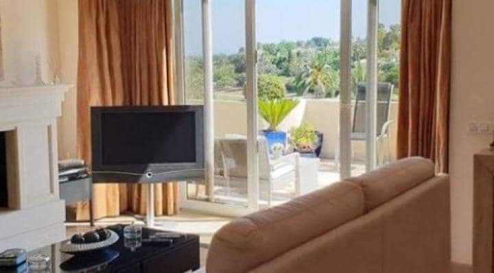 2 soveværelse Penthouse til salg i Marbella med swimmingpool garage - € 495.000 (Ref: 10001701)