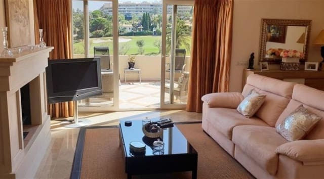 2 soveværelse Penthouse til salg i Marbella med swimmingpool garage - € 495.000 (Ref: 10001701)