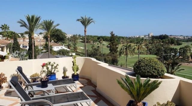 2 soveværelse Penthouse til salg i Marbella med swimmingpool garage - € 495.000 (Ref: 10001701)