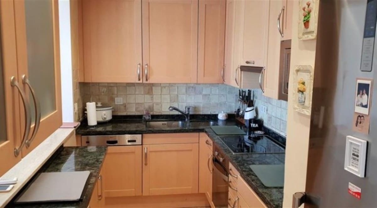 2 soveværelse Penthouse til salg i Marbella med swimmingpool garage - € 495.000 (Ref: 10001701)